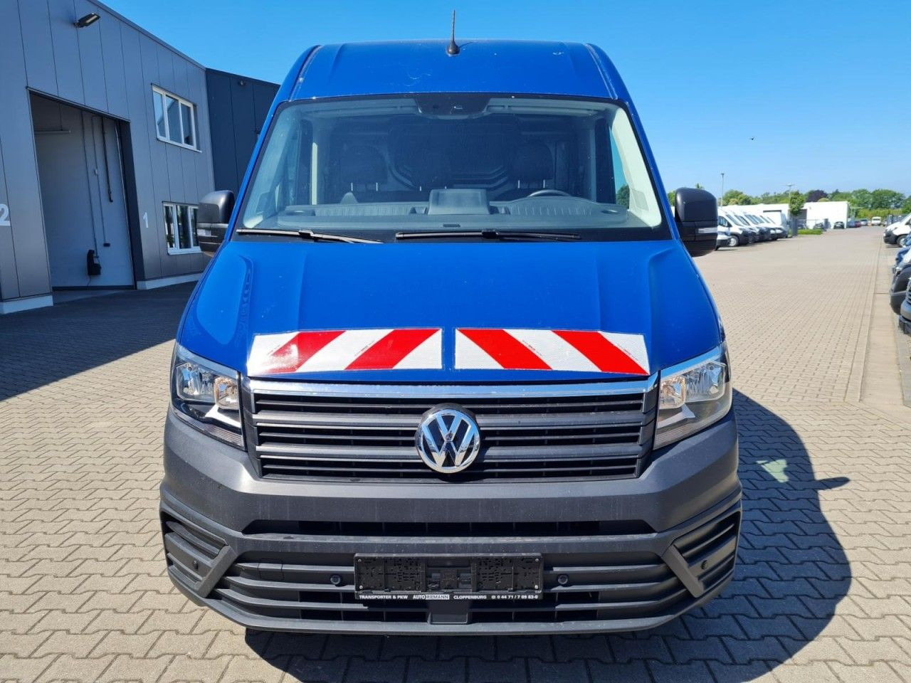 Volkswagen Crafter 35 Kasten TDI MR L3H3 RWD AHK - Panel van: picture 2 Volkswagen Crafter 35 Kasten TDI MR L3H3 RWD AHK - Panel van: picture 2