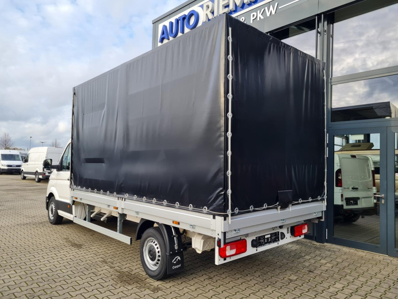 Curtain side van Volkswagen Crafter 35 Pritsche Schiebe Plane LED, Kamera: picture 7