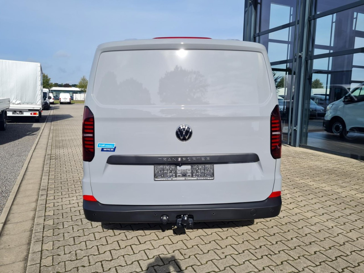 Volkswagen T7 Transporter Kasten TDi AG L2 AHK KLIMA KAMERA LED - Small van: picture 5 Volkswagen T7 Transporter Kasten TDi AG L2 AHK KLIMA KAMERA LED - Small van: picture 5