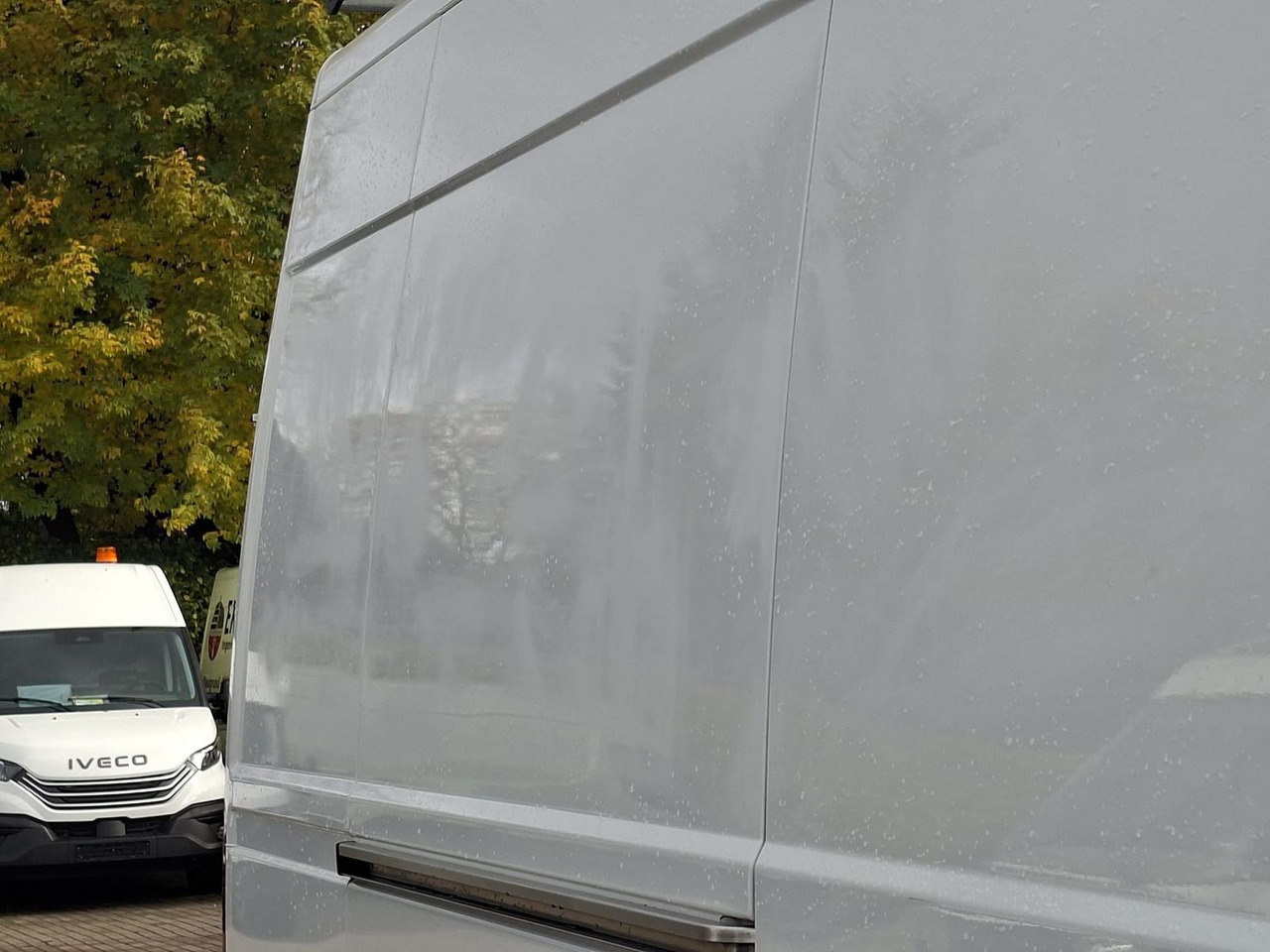 Panel van Iveco Daily 35S14EV Radio*Kamera*Regal*AHK*Dachgepäck: picture 10