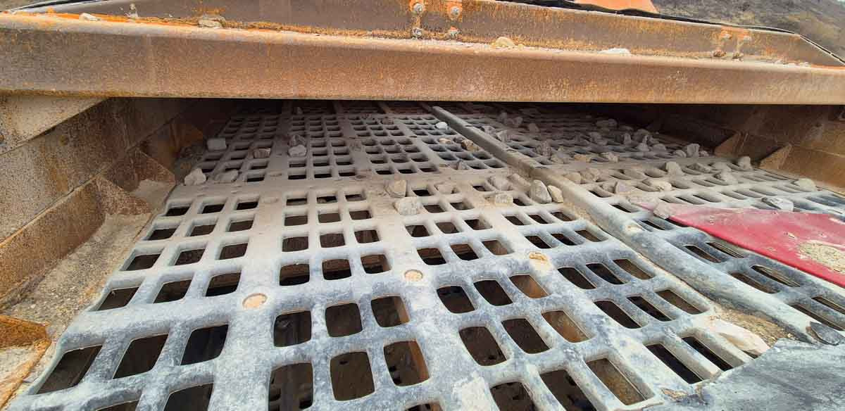 Binder ES/DD 2500×5 – Coarse sieve / Grobstück-Sieb - Screener: picture 2 Binder ES/DD 2500×5 – Coarse sieve / Grobstück-Sieb - Screener: picture 2
