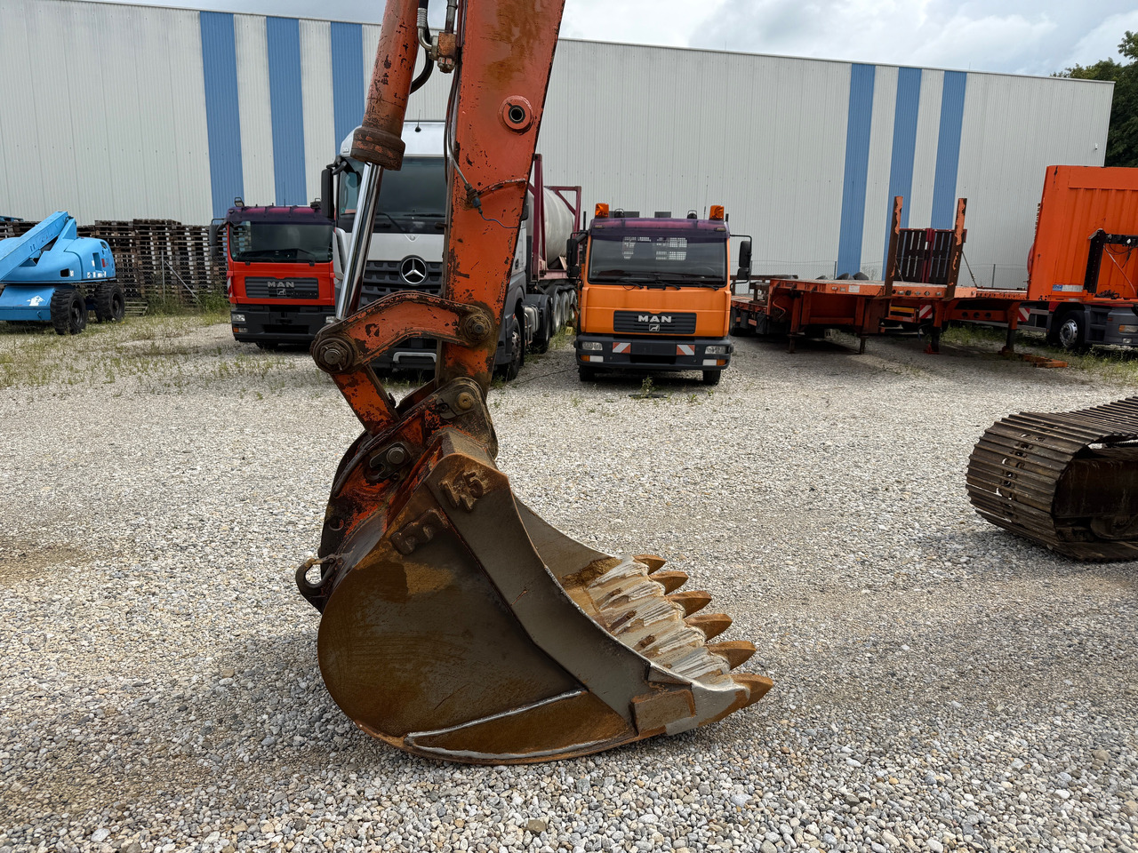 Excavator Atlas 1704 LC Kettenbagger: picture 10