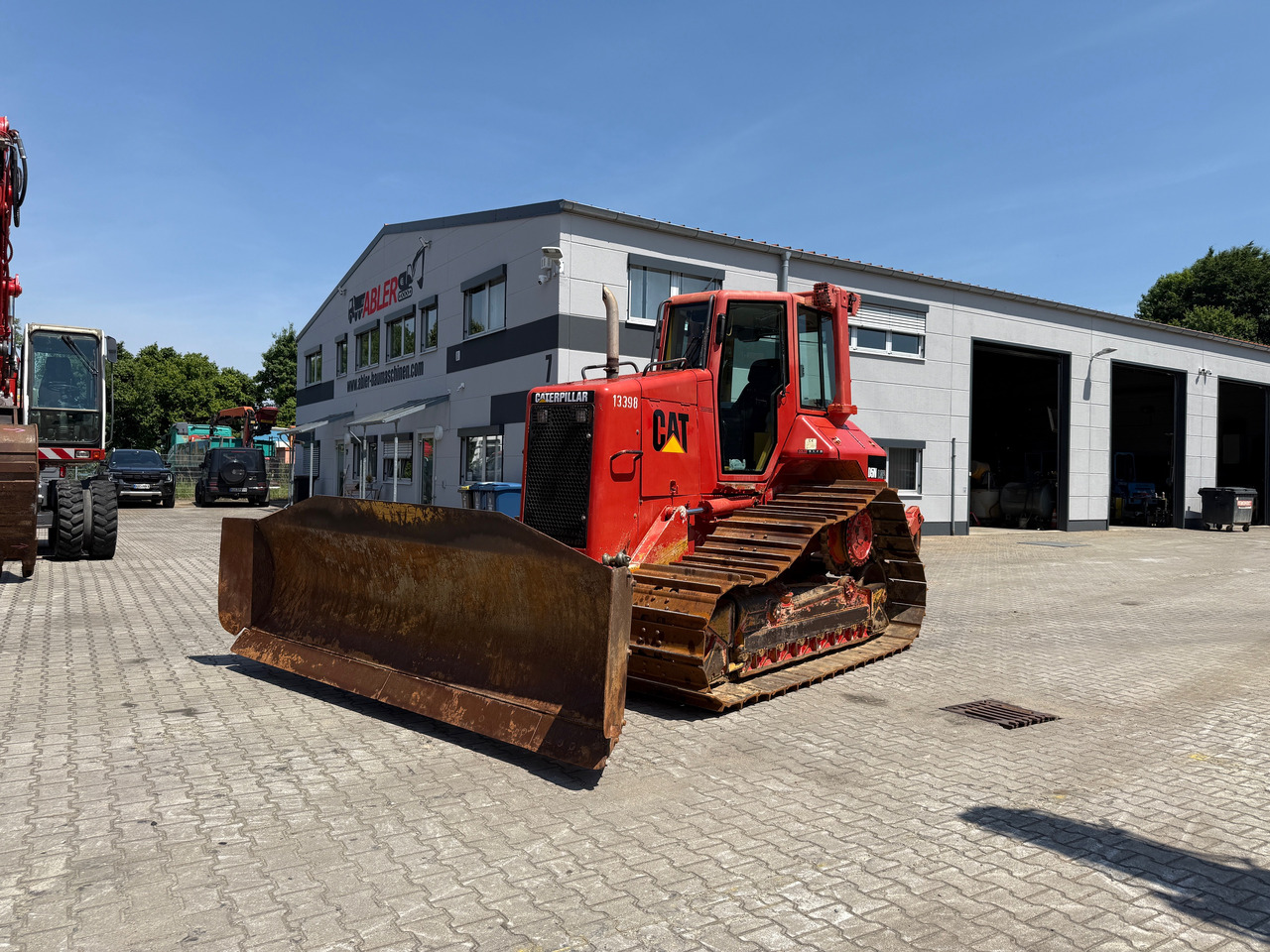 CATERPILLAR D5N FTC LGP Raupe mit 6-Wege + Heckaufreißer - Bulldozer: picture 2 CATERPILLAR D5N FTC LGP Raupe mit 6-Wege + Heckaufreißer - Bulldozer: picture 2