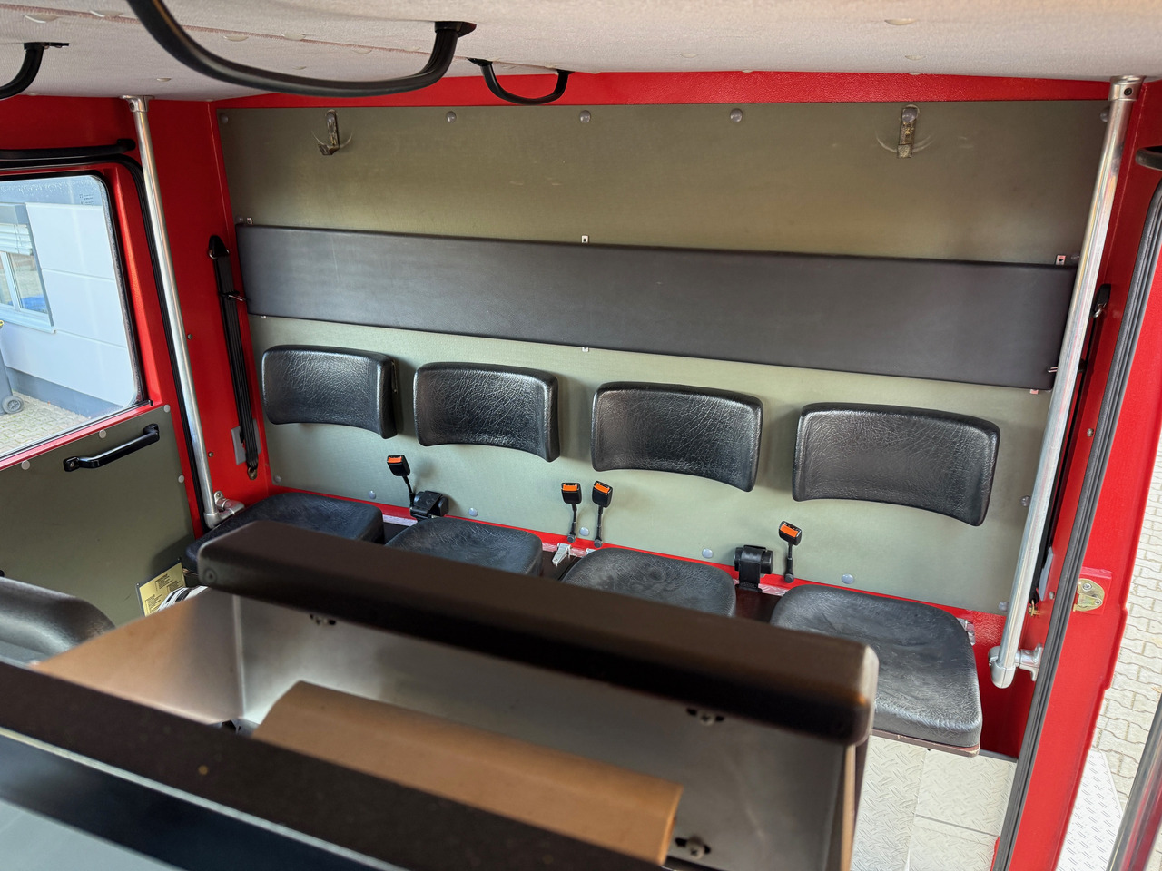 Fire truck MAN 12.222 LF16 Feuerwehr-LKW: picture 16