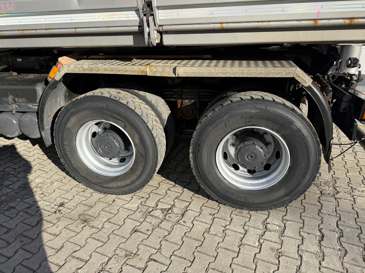 Tipper Mercedes-Benz 2646 Actros MP3 3-Seiten Kipper mit Bordmatic: picture 8