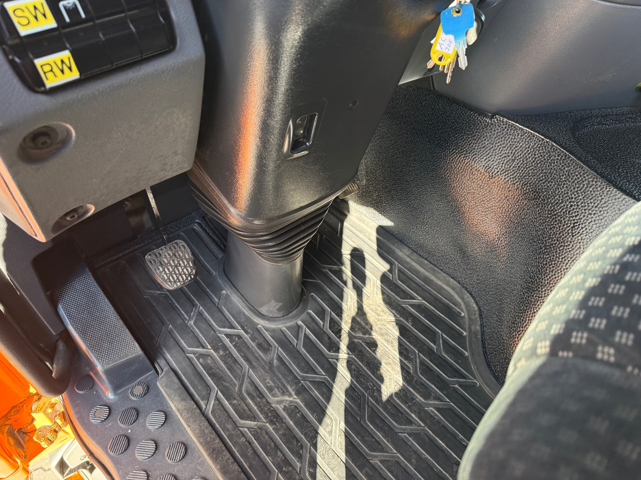 Tipper Mercedes-Benz 2646 Actros MP3 3-Seiten Kipper mit Bordmatic: picture 17