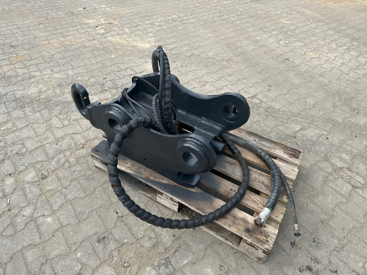 Oilquick OQ 65 vollhydraulischer Schnellwechsler - Quick coupler: picture 4 Oilquick OQ 65 vollhydraulischer Schnellwechsler - Quick coupler: picture 4