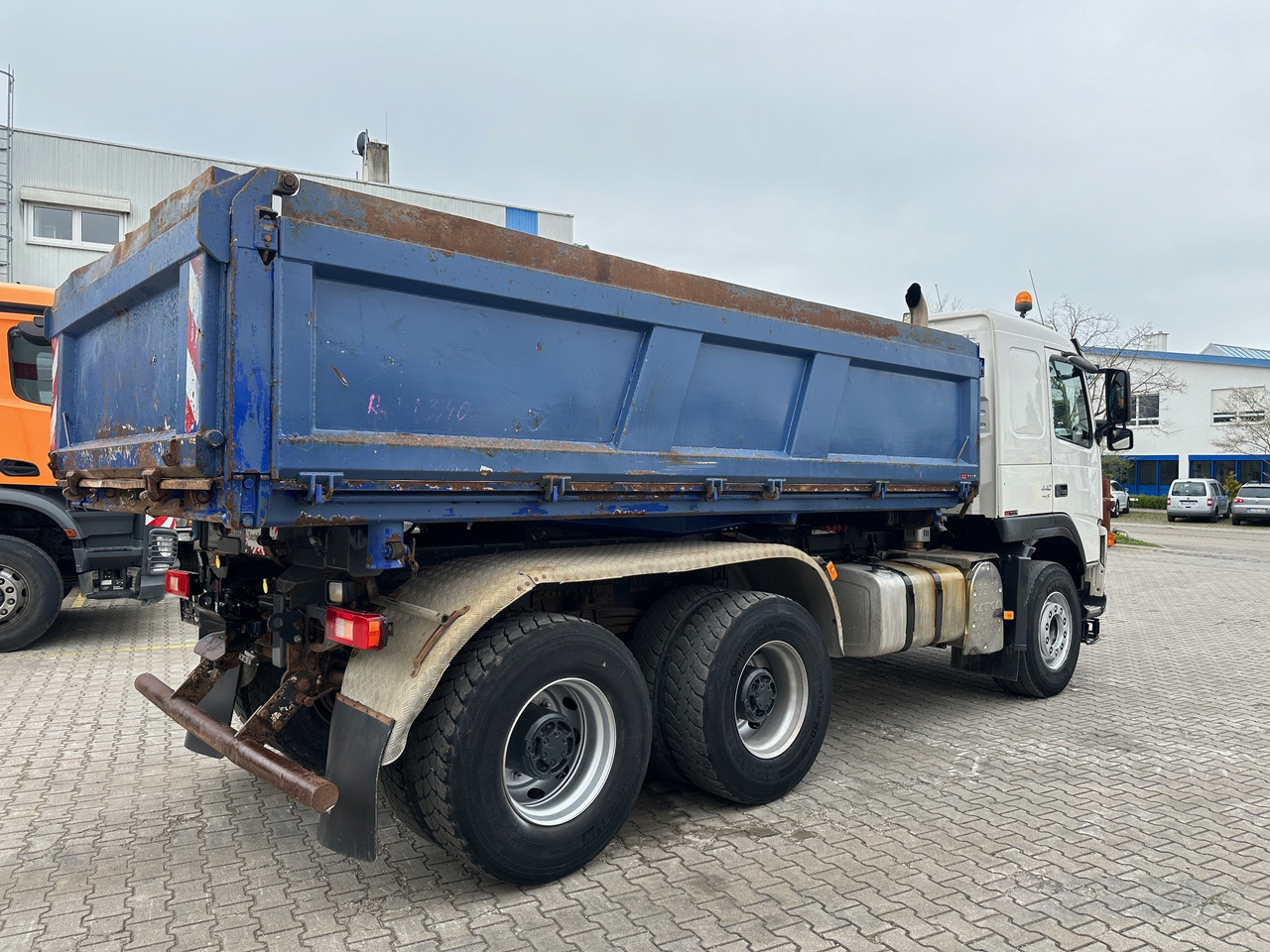 Volvo FM440 3-Seiten-Kipper mit Bordmatic 6x4 Winterdienst - Tipper: picture 4 Volvo FM440 3-Seiten-Kipper mit Bordmatic 6x4 Winterdienst - Tipper: picture 4