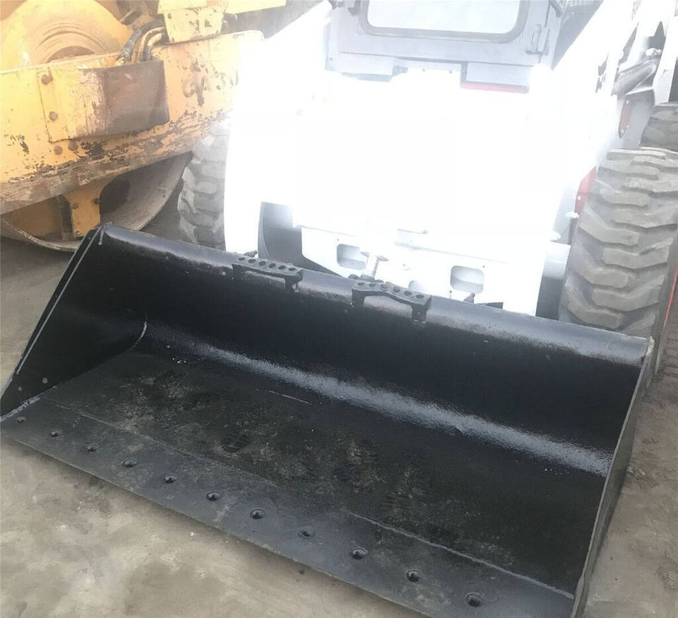 Bobcat S250 - Skid steer loader: picture 5 Bobcat S250 - Skid steer loader: picture 5