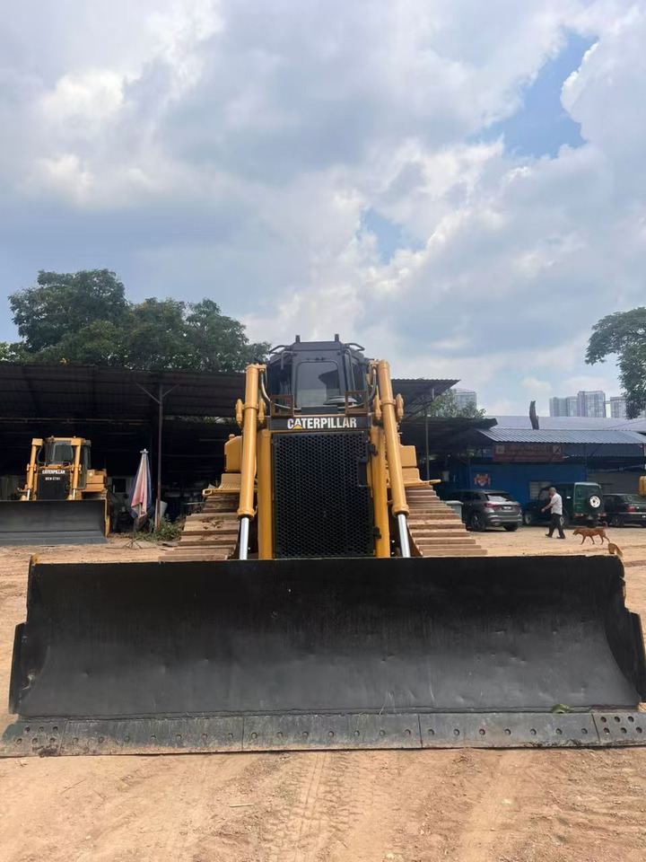 CATERPILLAR D8R - Bulldozer: picture 4 CATERPILLAR D8R - Bulldozer: picture 4