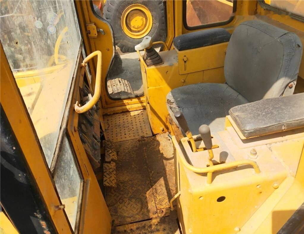 Caterpillar D 3 C - Bulldozer: picture 5 Caterpillar D 3 C - Bulldozer: picture 5