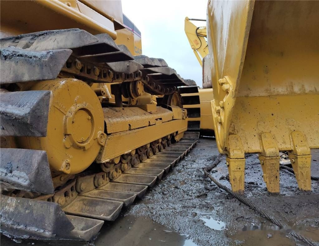 Caterpillar D4C - Bulldozer: picture 5 Caterpillar D4C - Bulldozer: picture 5