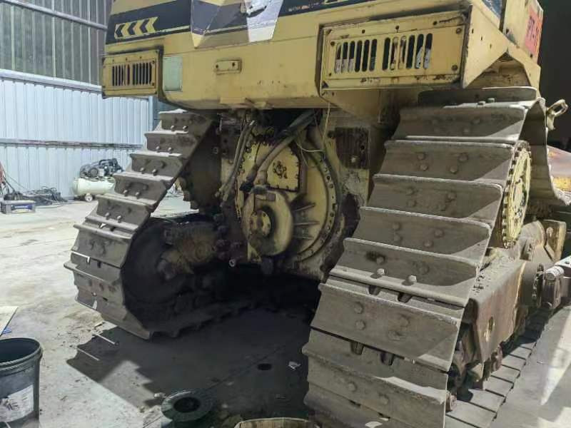 Caterpillar D8R - Bulldozer: picture 3 Caterpillar D8R - Bulldozer: picture 3