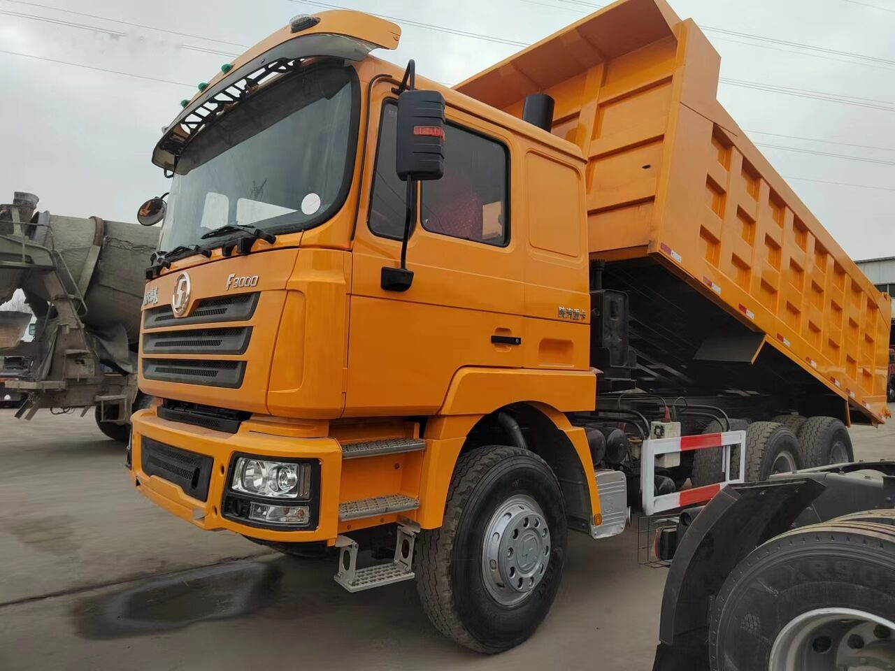 F3000 - Tipper: picture 1 F3000 - Tipper: picture 1