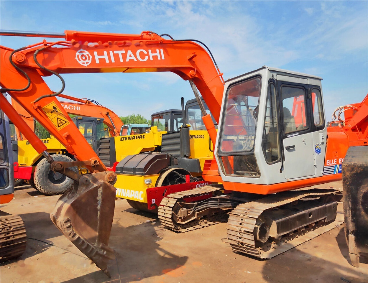Hitachi EX60 - Mini excavator: picture 3 Hitachi EX60 - Mini excavator: picture 3