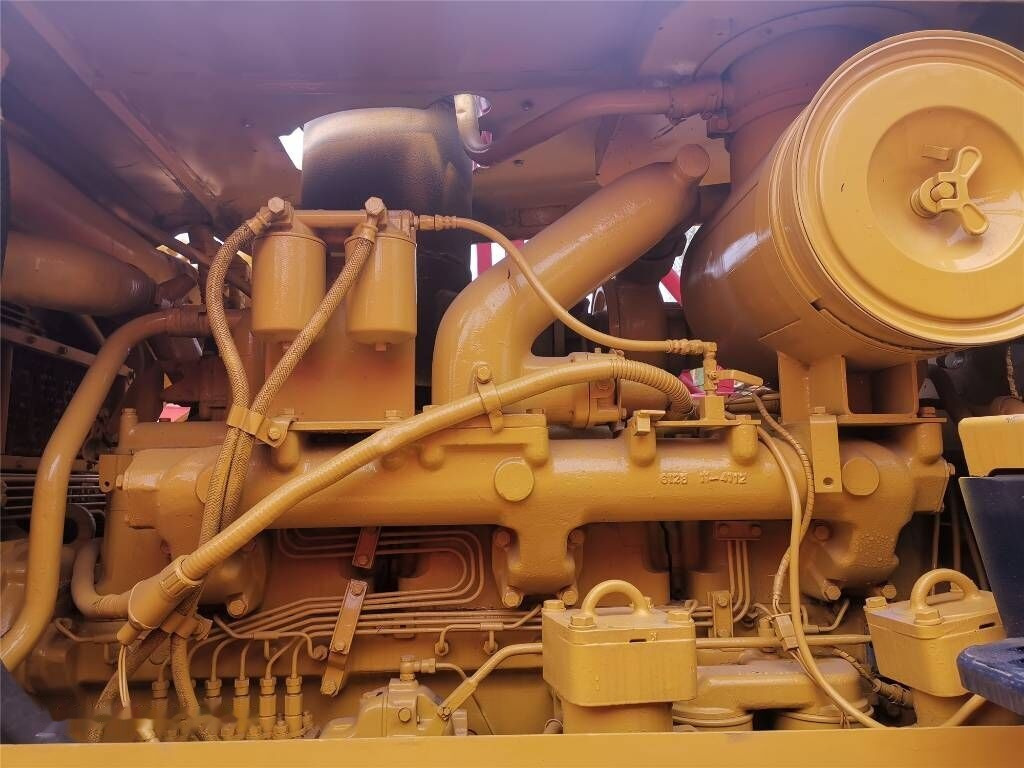 Komatsu D155A-2 - Bulldozer: picture 4 Komatsu D155A-2 - Bulldozer: picture 4