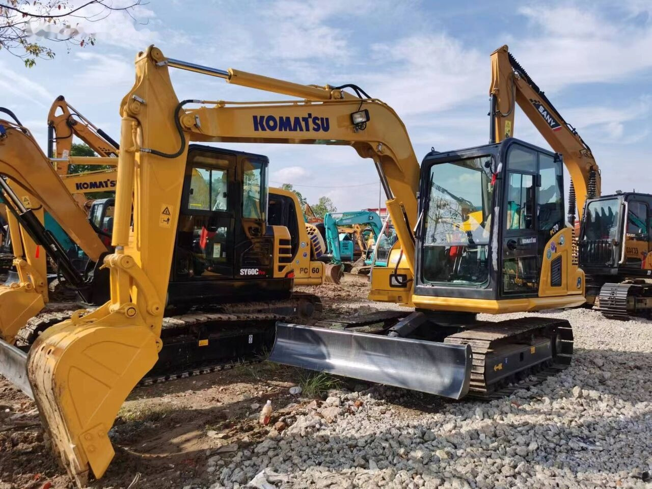 Komatsu PC70-8 - Crawler excavator: picture 1 Komatsu PC70-8 - Crawler excavator: picture 1