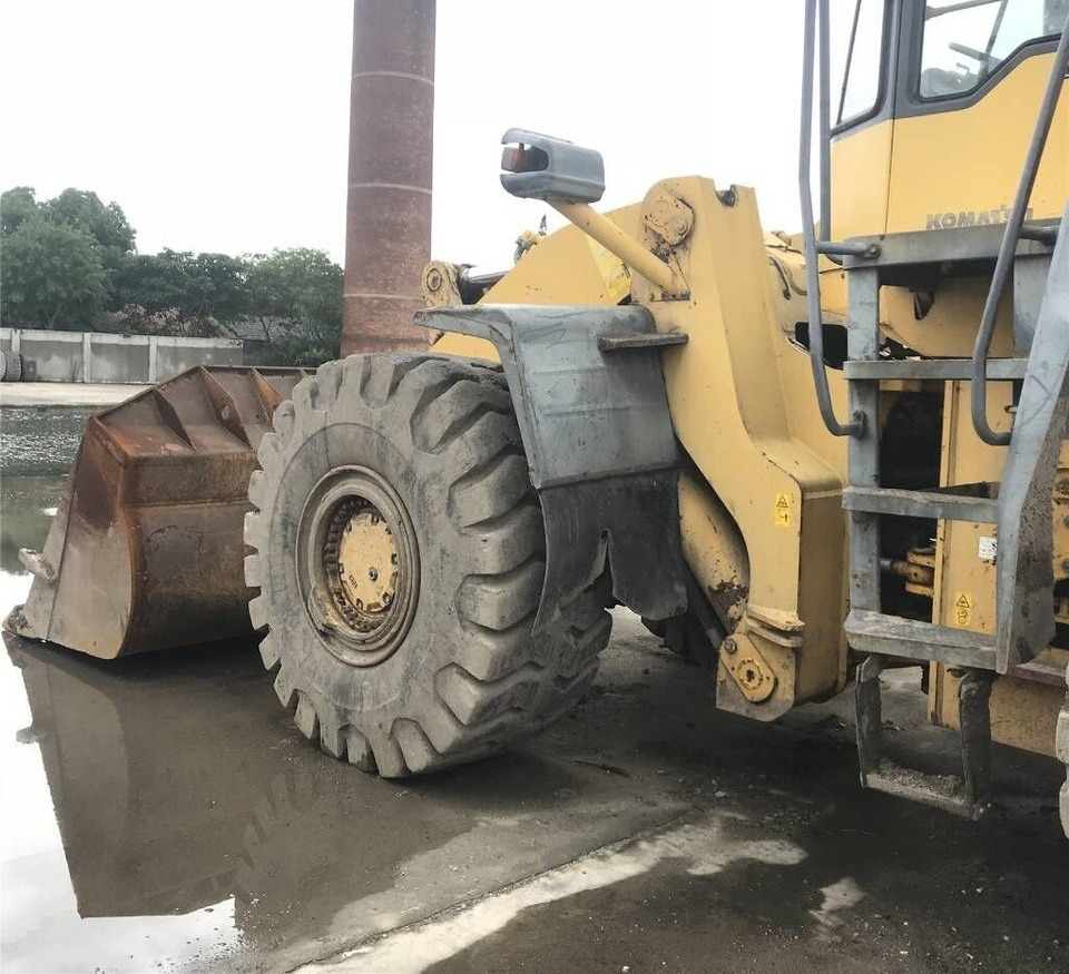 Komatsu WA500 - Wheel loader: picture 2 Komatsu WA500 - Wheel loader: picture 2