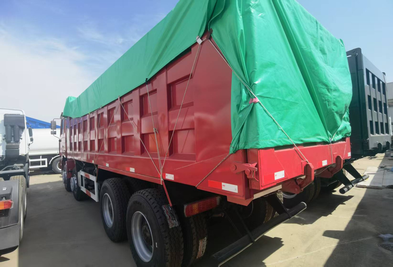 Tipper Shacman F3000 8*4 Dump truck: picture 7