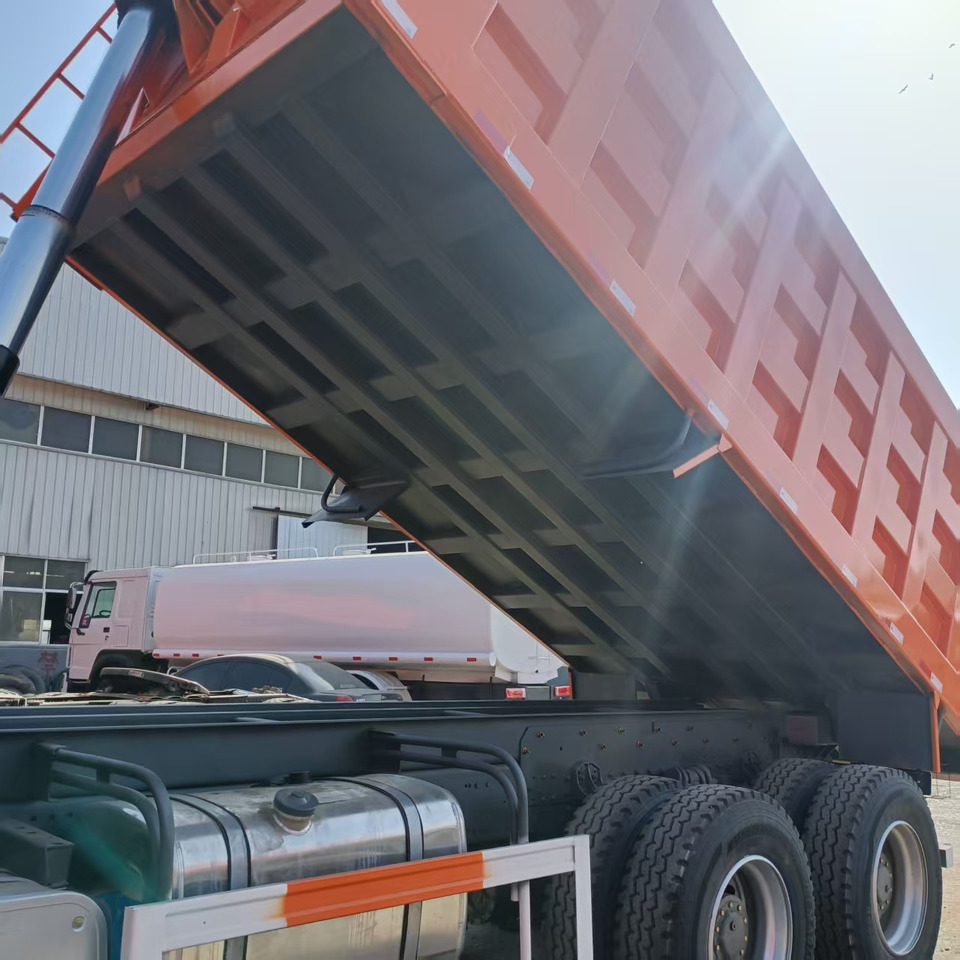 Sinotruk HOHAN 6*4 Dump truck - Tipper: picture 5 Sinotruk HOHAN 6*4 Dump truck - Tipper: picture 5