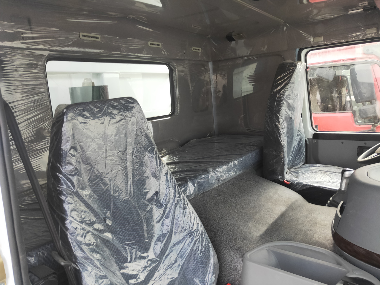 Tipper Sinotruk HOWO 371 6*4 Dump truck: picture 8
