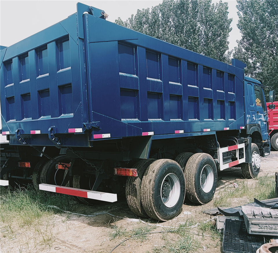 Sinotruk HOWO 6*4 Dump truck - Tipper: picture 3 Sinotruk HOWO 6*4 Dump truck - Tipper: picture 3