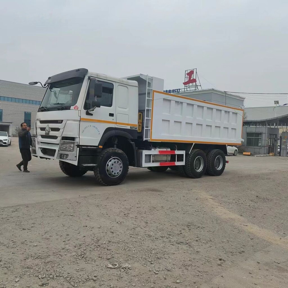 Sinotruk HOWO 6*4 Dump truck - Tipper: picture 3 Sinotruk HOWO 6*4 Dump truck - Tipper: picture 3
