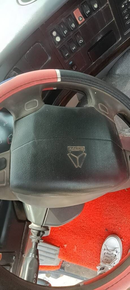 Sinotruk HOWO 6*4 sprinkler - Vacuum truck: picture 4 Sinotruk HOWO 6*4 sprinkler - Vacuum truck: picture 4