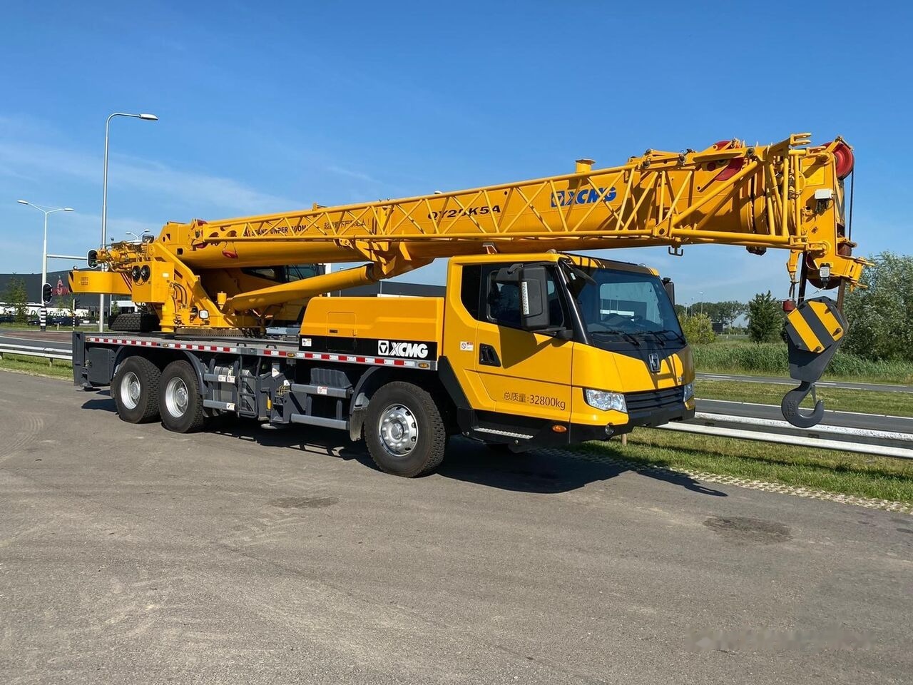 XCMG QY25K - Mobile crane: picture 2 XCMG QY25K - Mobile crane: picture 2