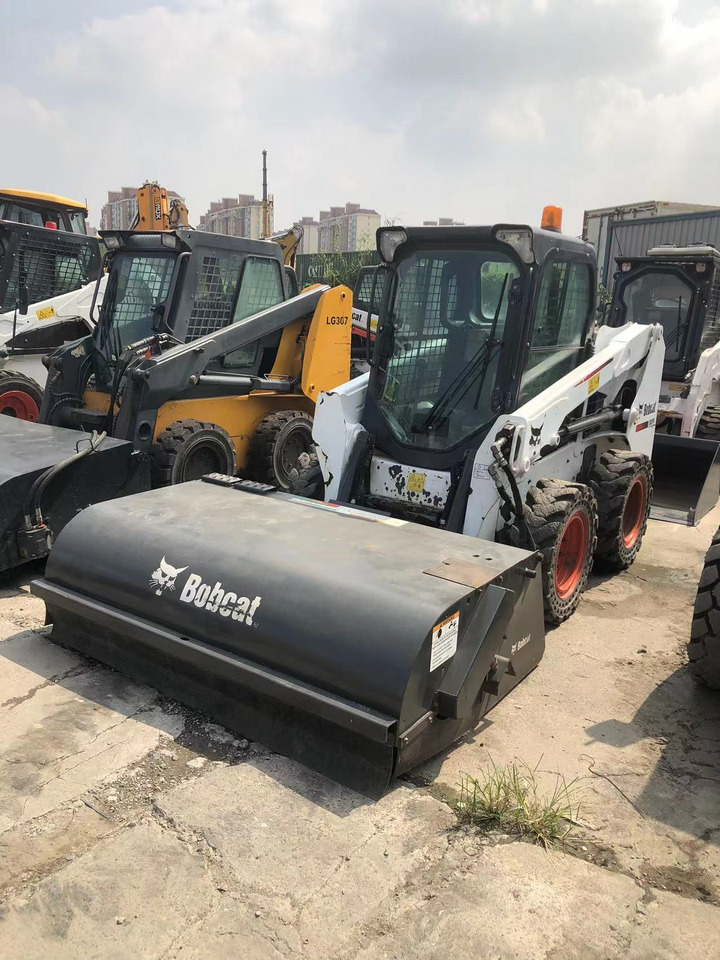 BOBCAT S550 - Skid steer loader: picture 1 BOBCAT S550 - Skid steer loader: picture 1