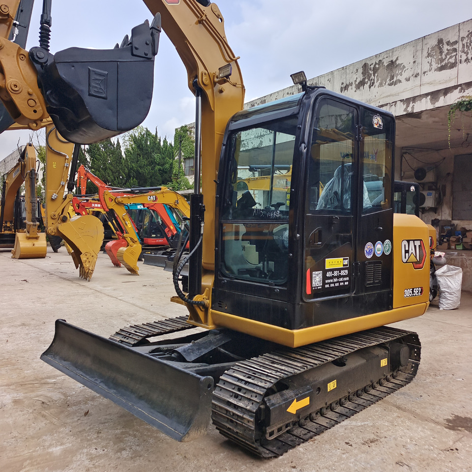 CAT 305.5E2 - Mini excavator: picture 5 CAT 305.5E2 - Mini excavator: picture 5