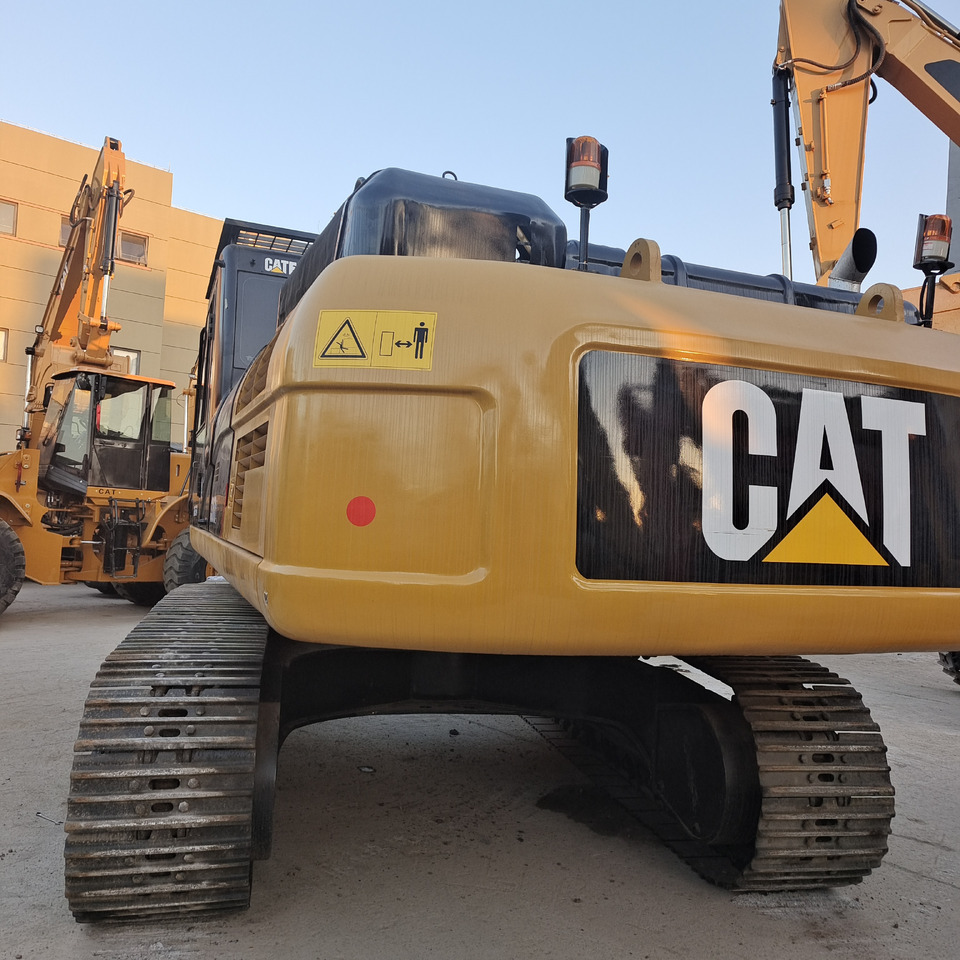 CAT 336D2 L - Crawler excavator: picture 4 CAT 336D2 L - Crawler excavator: picture 4