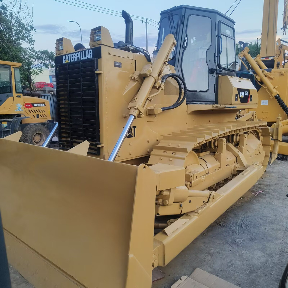 CAT D7G D6G - Bulldozer: picture 2 CAT D7G D6G - Bulldozer: picture 2