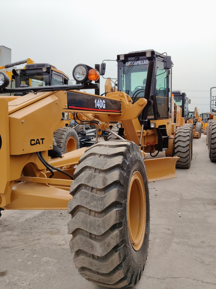 CATERPILLAR 140G CAT 140K 140H - Grader: picture 2 CATERPILLAR 140G CAT 140K 140H - Grader: picture 2