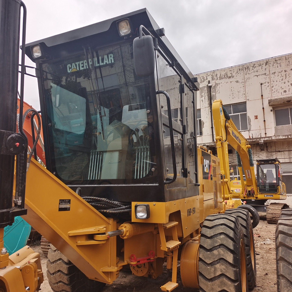 Grader CATERPILLAR 140K CAT: picture 11