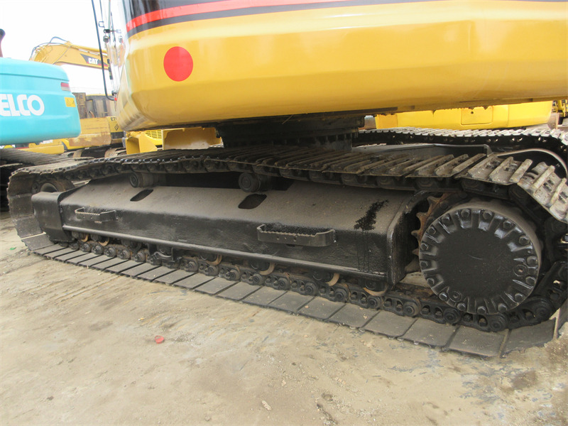 CATERPILLAR 320BL - Crawler excavator: picture 3 CATERPILLAR 320BL - Crawler excavator: picture 3