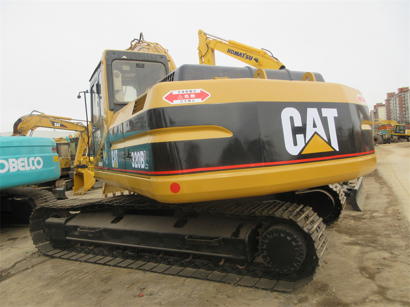 CATERPILLAR 320BL - Crawler excavator: picture 4 CATERPILLAR 320BL - Crawler excavator: picture 4