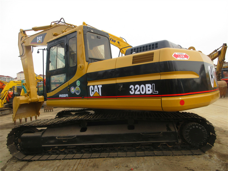 CATERPILLAR 320BL - Crawler excavator: picture 5 CATERPILLAR 320BL - Crawler excavator: picture 5