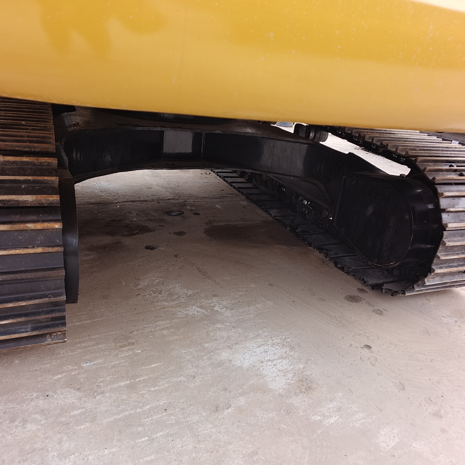 CATERPILLAR 320D CAT 320D2 L - Crawler excavator: picture 3 CATERPILLAR 320D CAT 320D2 L - Crawler excavator: picture 3