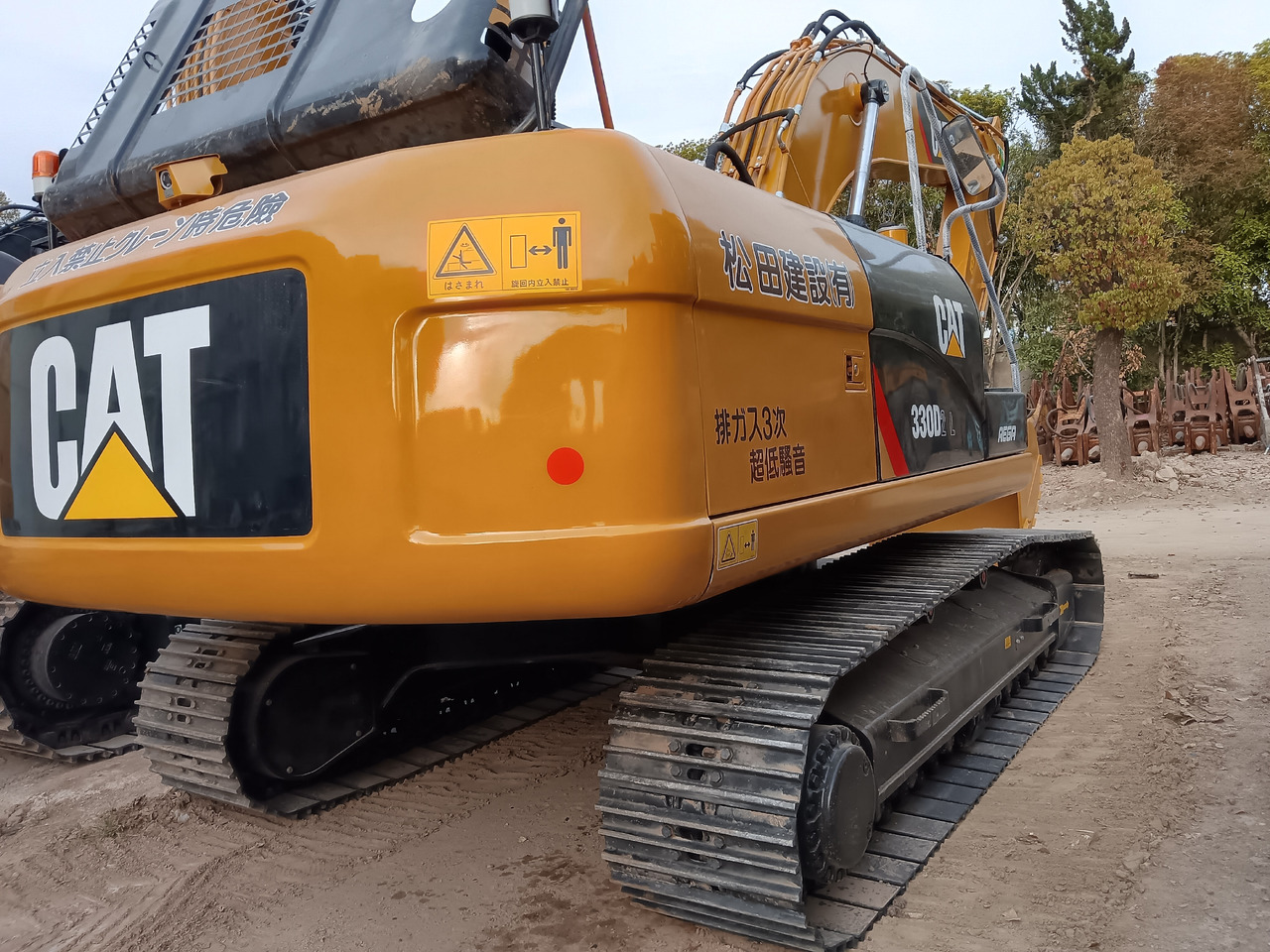 CATERPILLAR 330D2 L CAT 330D - Crawler excavator: picture 3 CATERPILLAR 330D2 L CAT 330D - Crawler excavator: picture 3