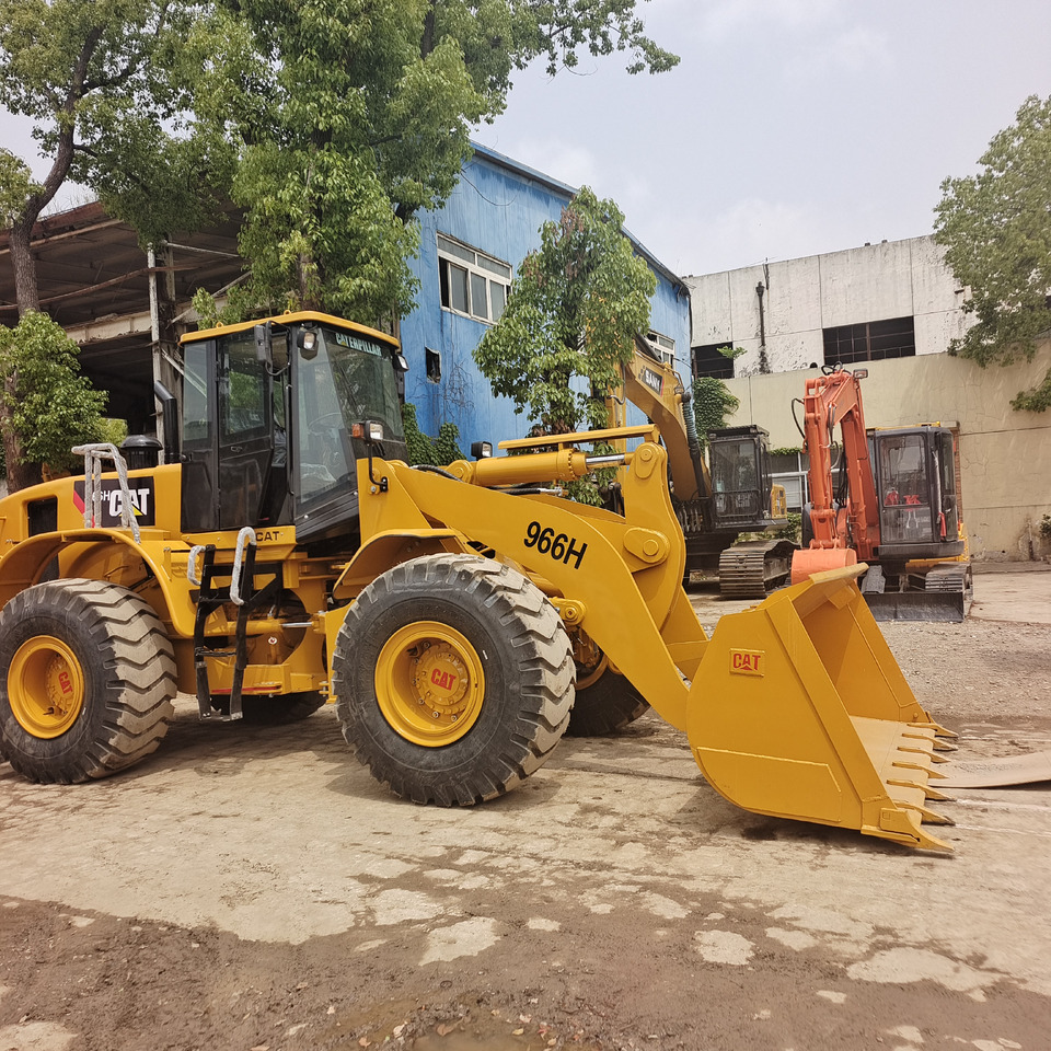 CATERPILLAR 966H - Wheel loader: picture 2 CATERPILLAR 966H - Wheel loader: picture 2
