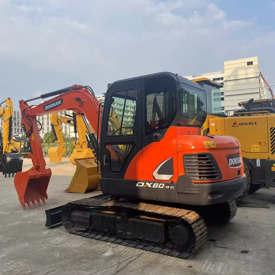 Mini excavator DOOSAN DX 60 - 9 C Doosan DX60-9C: picture 1