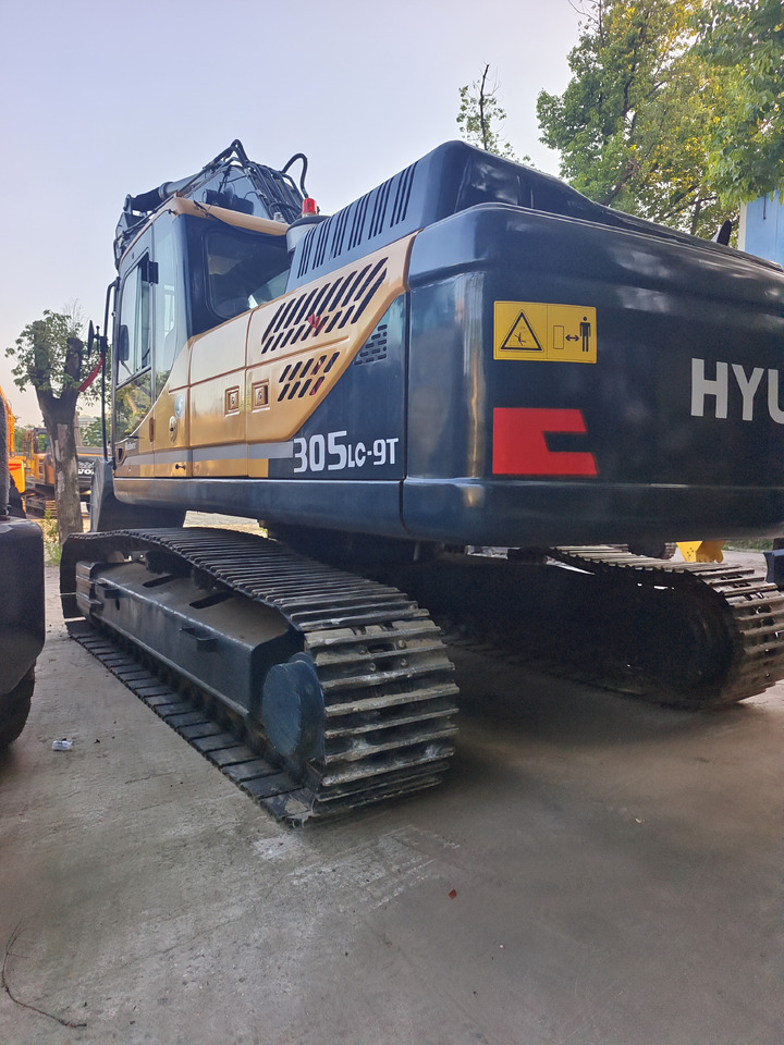 HYUNDAI 305LC-9T - Crawler excavator: picture 2 HYUNDAI 305LC-9T - Crawler excavator: picture 2