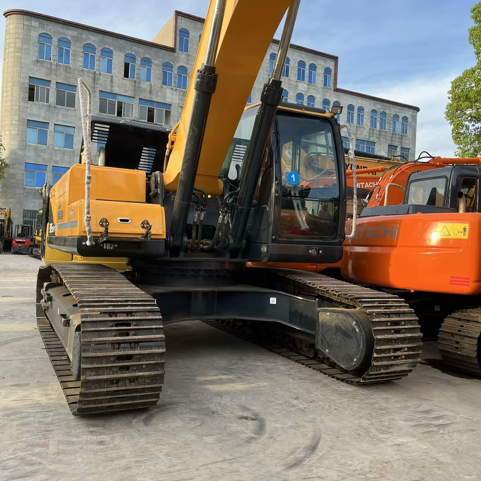 Crawler excavator HYUNDAI 305LC-9T: picture 6
