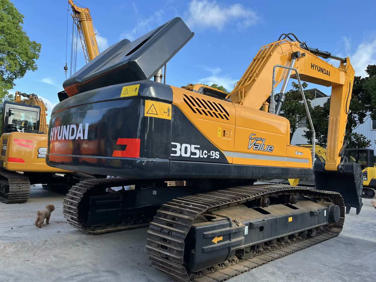 Crawler excavator HYUNDAI 305LC-9T: picture 16