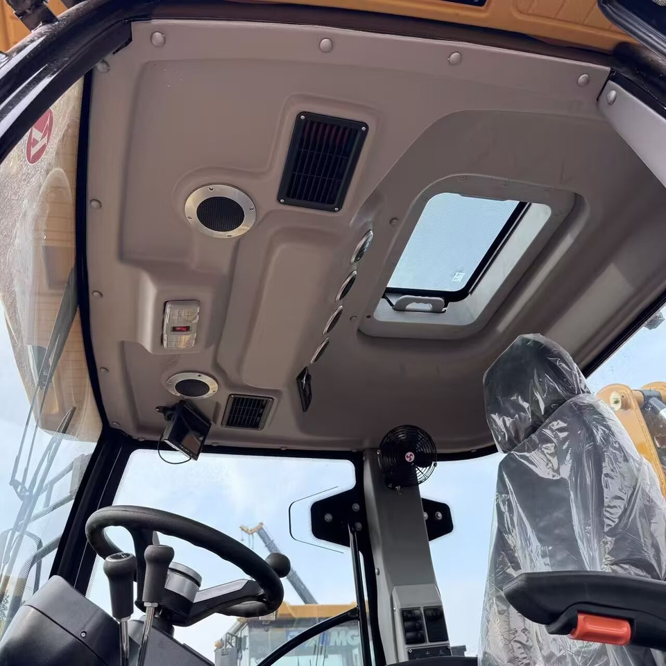 New Backhoe loader JCB 4CX BRAND NEW 4 BY 4 DRIVE: picture 14 New Backhoe loader JCB 4CX BRAND NEW 4 BY 4 DRIVE: picture 14