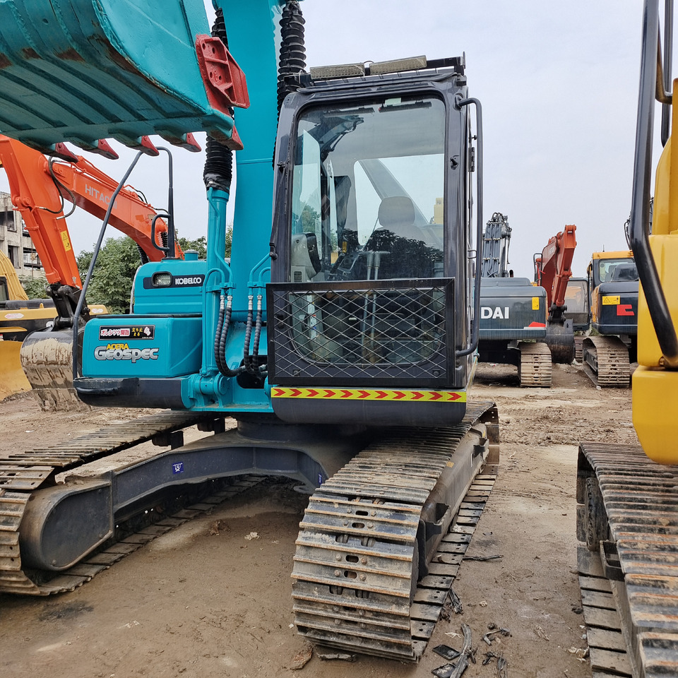 KOBELCO SK140 SK200-8 SK210LC - Crawler excavator: picture 5 KOBELCO SK140 SK200-8 SK210LC - Crawler excavator: picture 5