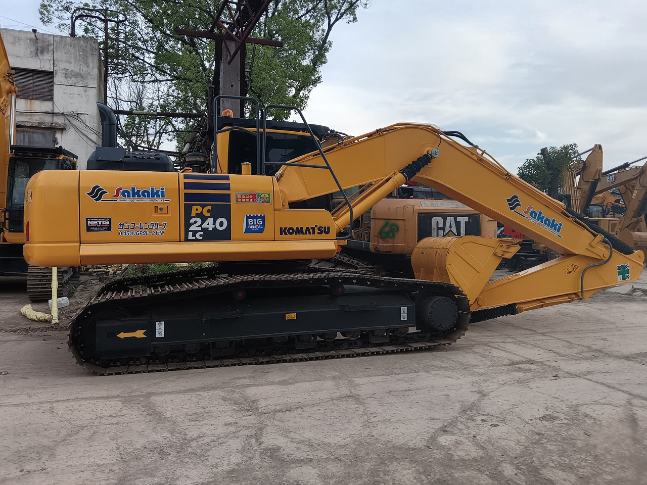 KOMATSU PC 240 LC - Crawler excavator: picture 2 KOMATSU PC 240 LC - Crawler excavator: picture 2