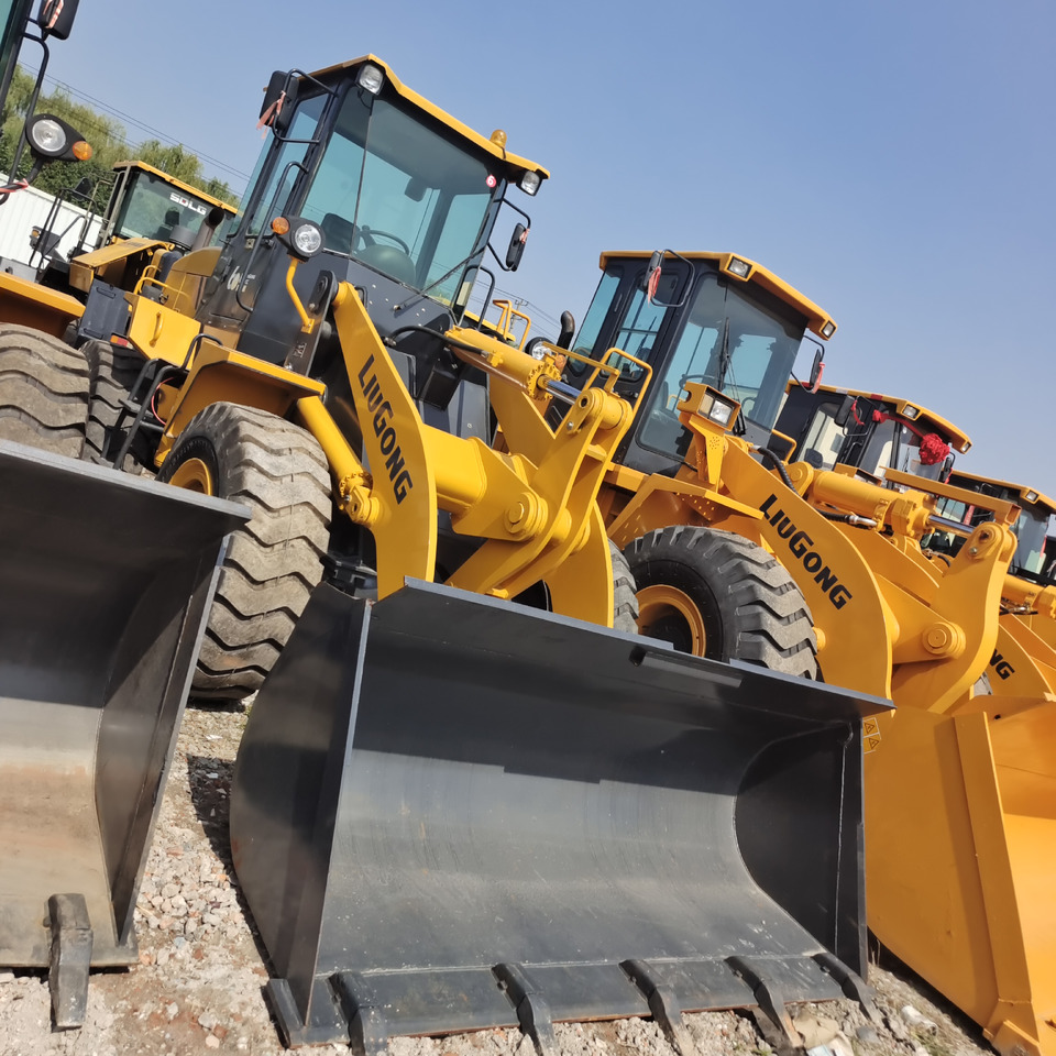 LIUGONG 836 - Wheel loader: picture 1 LIUGONG 836 - Wheel loader: picture 1
