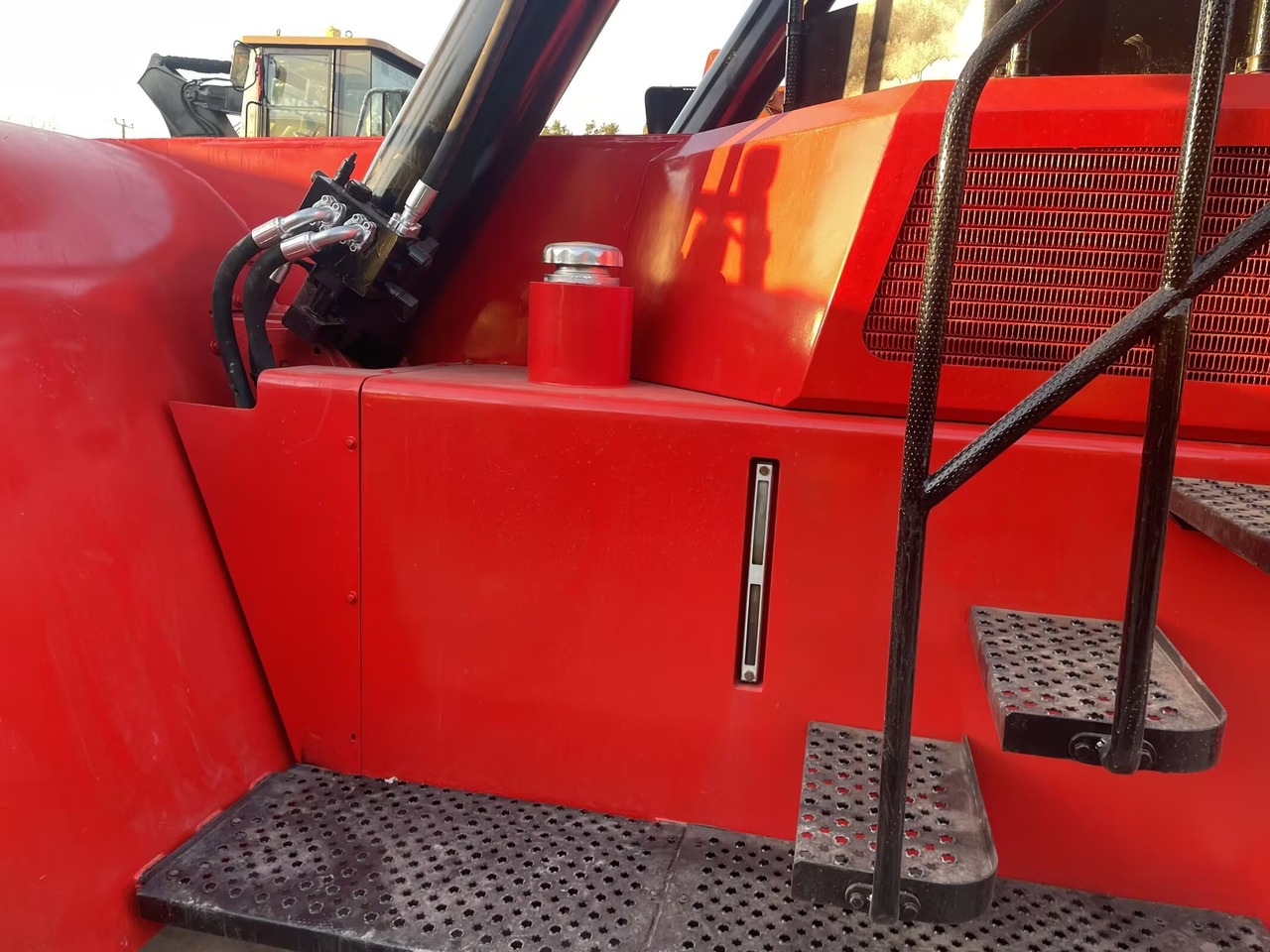 SANY SRSC45C30 - Reach stacker: picture 5 SANY SRSC45C30 - Reach stacker: picture 5